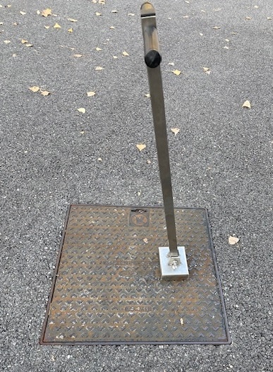 PREHENSEUR MAGNETIQUE POUR PLAQUE EGOUT 531.90-99PE – Image 2