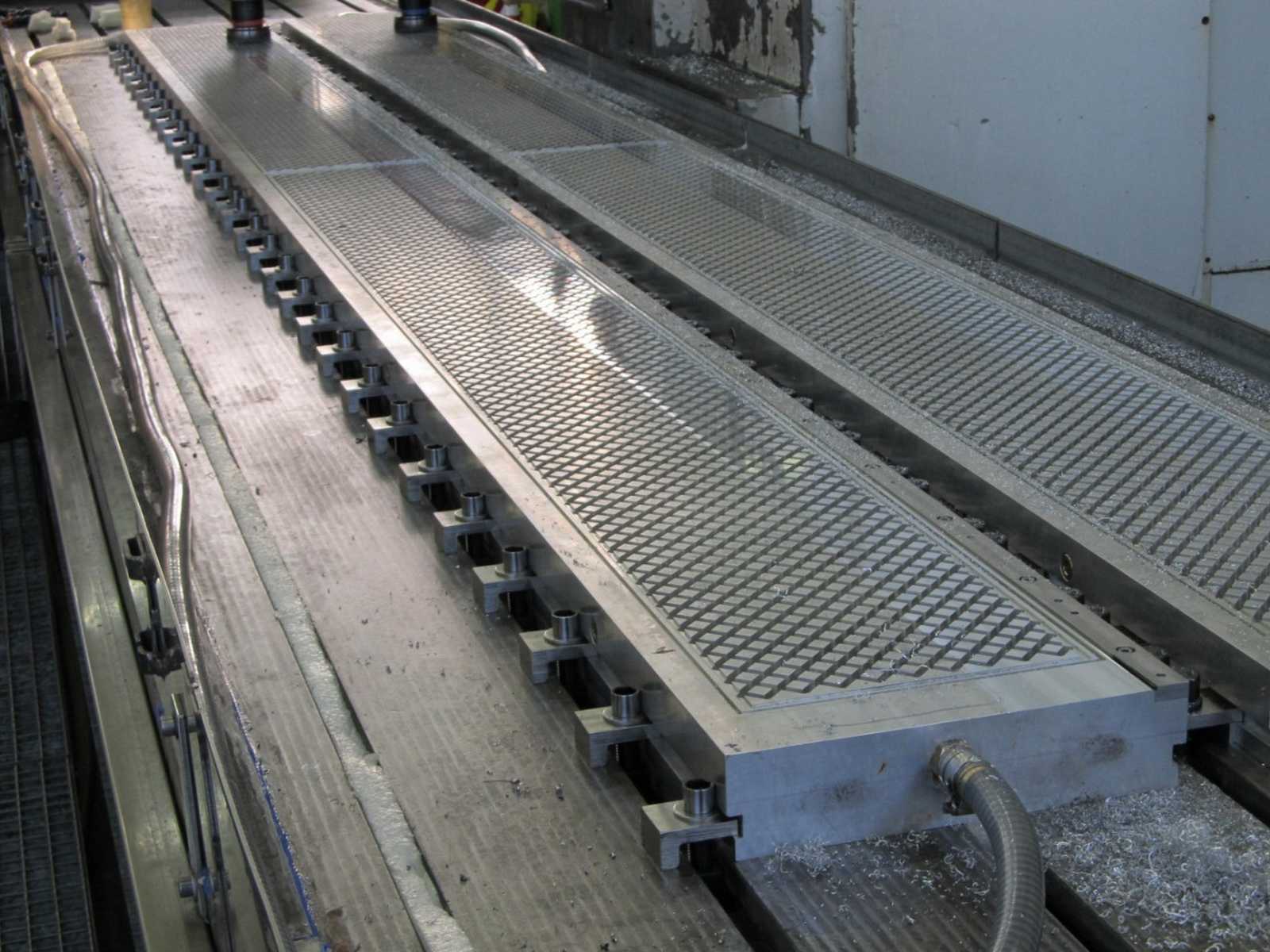 PLATEAU A DEPRESSION A GRILLE 249.03-104APV – Image 8